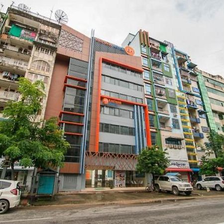 Eastern Hotel Yangon Eksteriør bilde