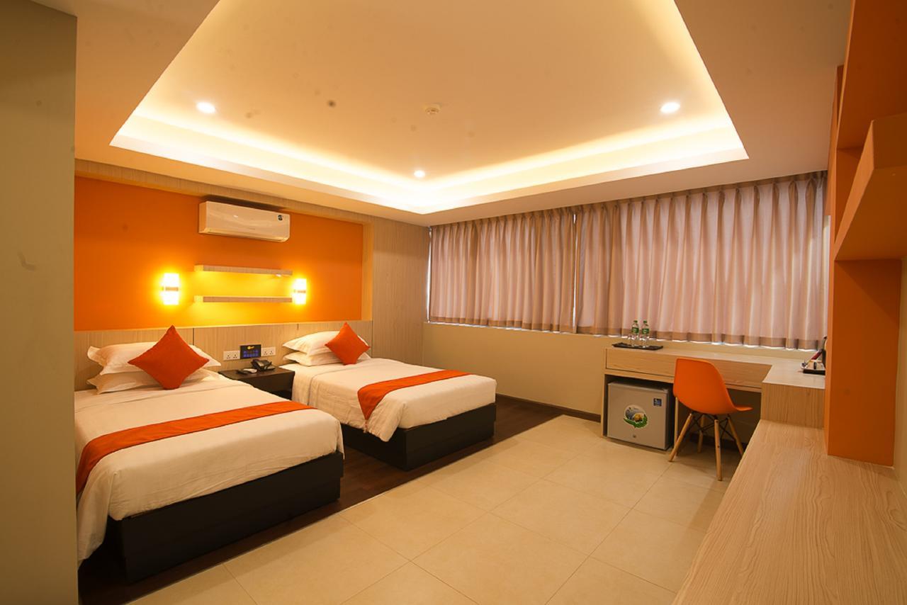 Eastern Hotel Yangon Eksteriør bilde