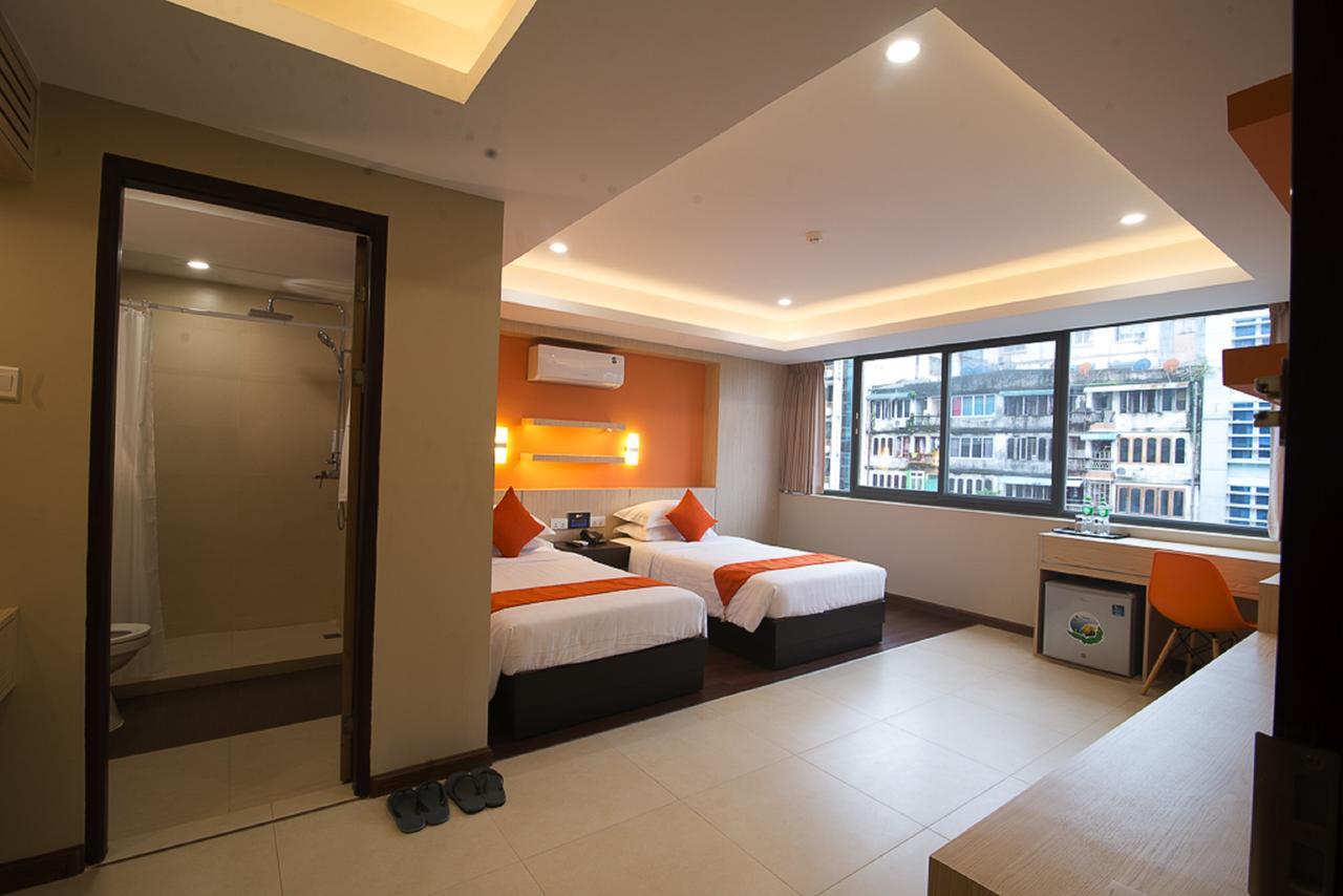Eastern Hotel Yangon Eksteriør bilde