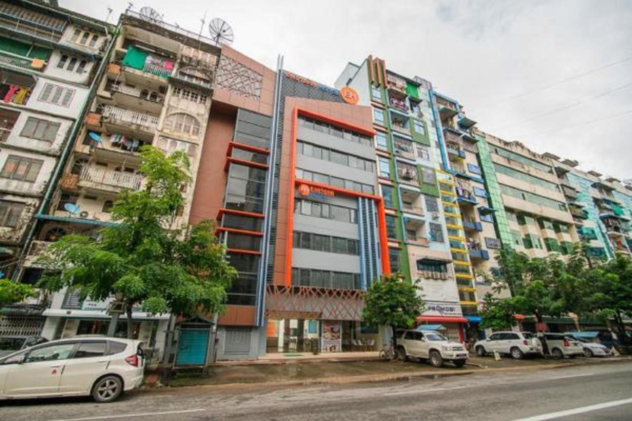 Eastern Hotel Yangon Eksteriør bilde